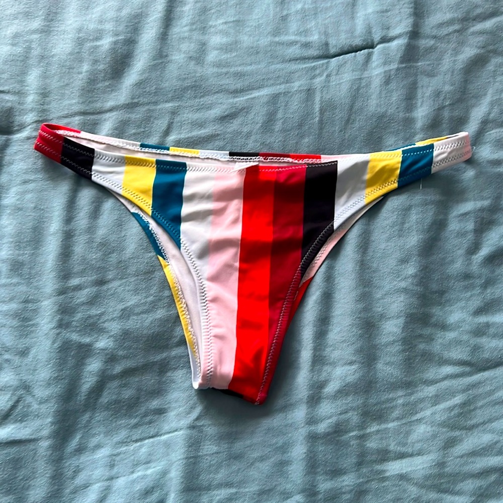 Bikini bottom bundle - Picture 2 of 4